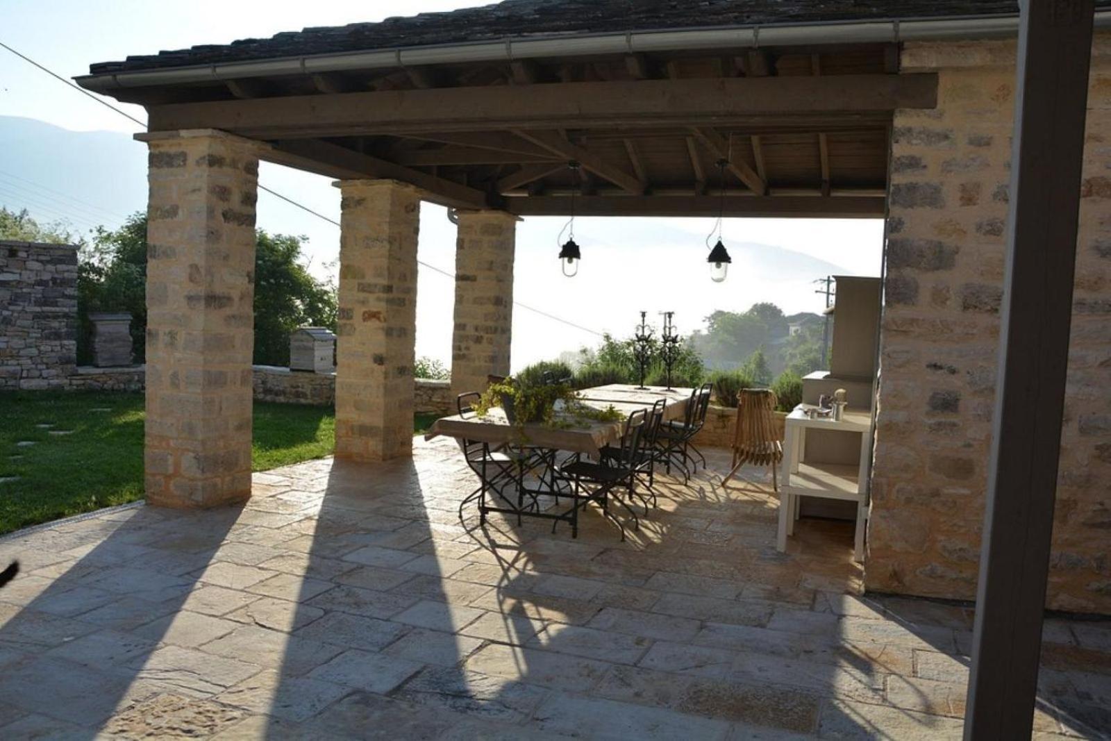 "Apeiros Chora" Hotel, Zagori Kato Pedina Exterior photo